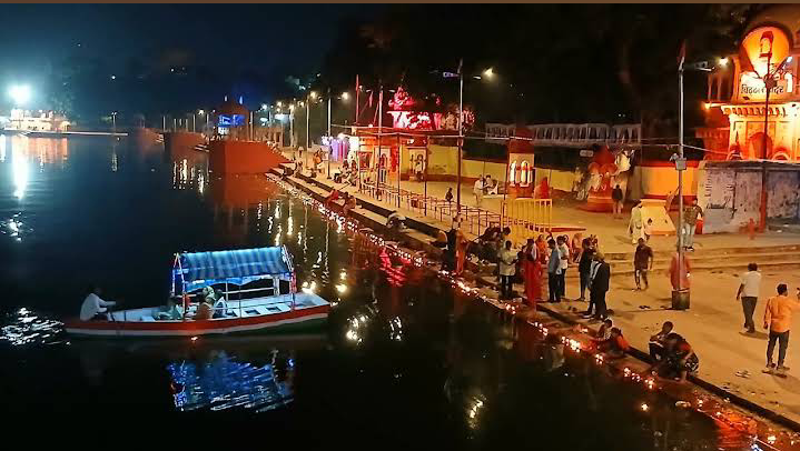 Lakha Banjara Lake