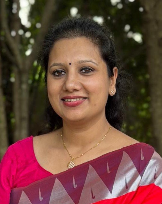 Dr. Roshi Jain